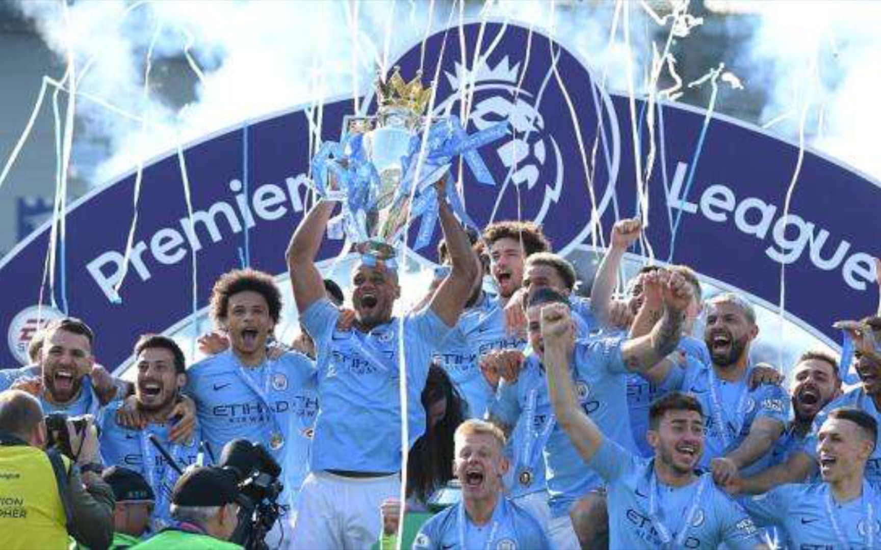 牌希望通过 牌希望通过