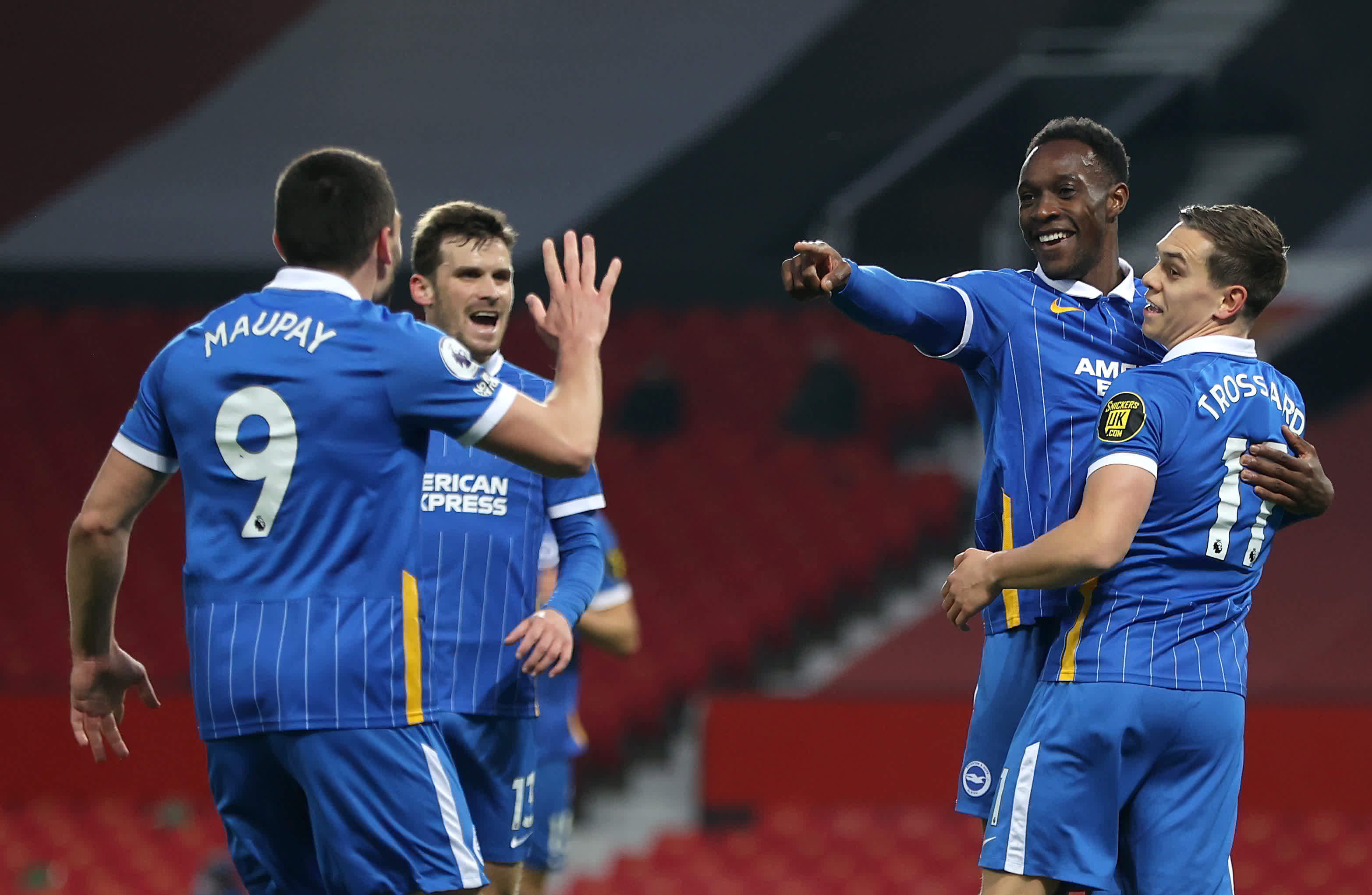 利收入囊中 利收入囊中